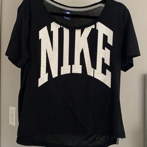 Nike Graphic Tee